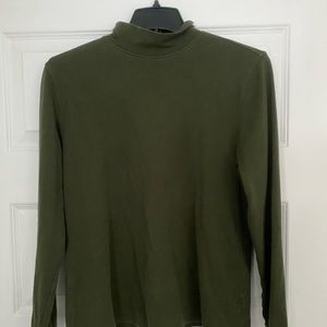 Land’s End green turtleneck